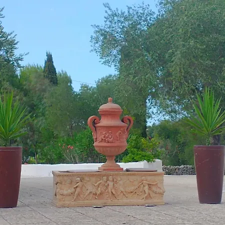 Fascinating Trullo Close To Ostuni Italy Ostuni